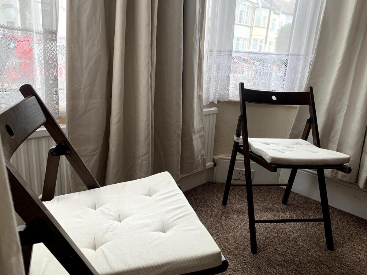 Silverdale House Southend-on-Sea Room photo